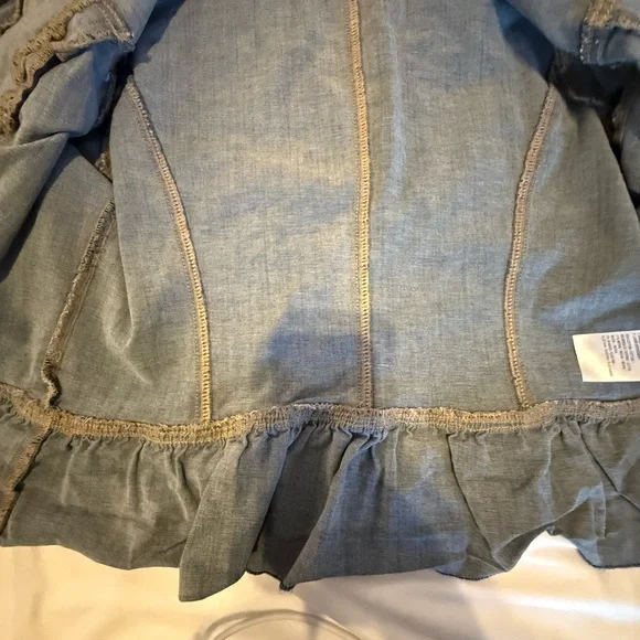 Belle by Kim Gravel Dark Blue Denim Jacket w/freyed hem-EUC - Picture 8 of 11